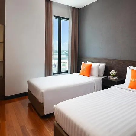 Lumen Bangkok Srinakarin Hotel Buitenkant foto